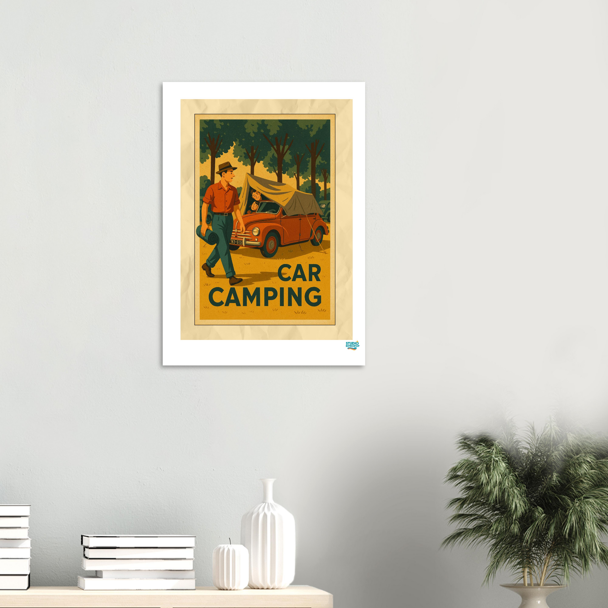 Affiche « Car Camping » – L’aventure rétro en pleine nature - StudioRetroPop
