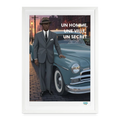 Affiche un homme, une ville, un secret Années 50–  49 x 69 cm avec cadre-Art Rétro Pop - blanc
